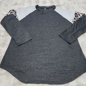 Gray Long Sleeve Top with Patterned Shoulders
